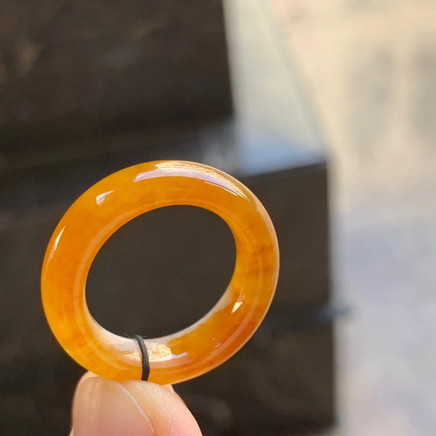 黄翡指环 颜色艳丽漂亮