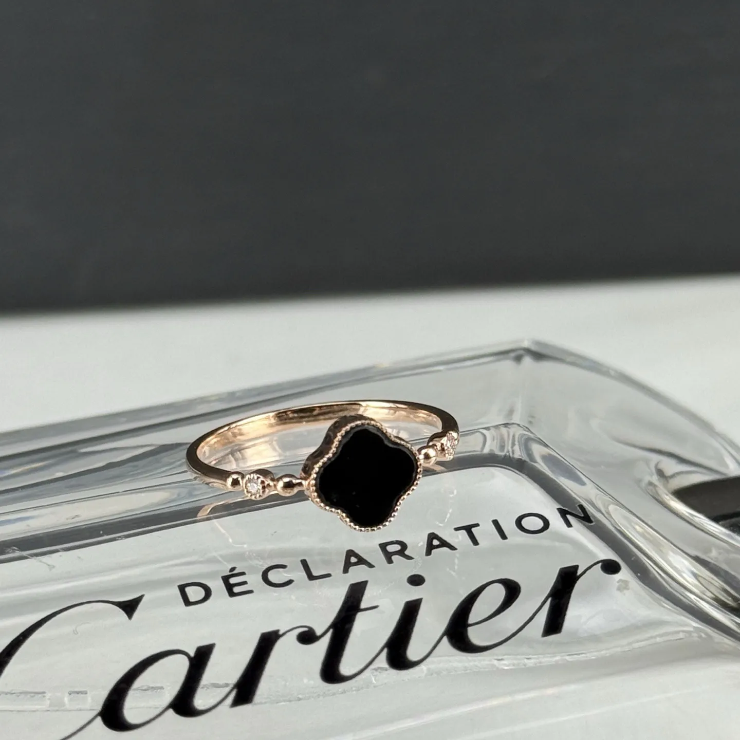 精品18k墨翠四叶草女戒 种好色正 黑度极好 打灯通透 油性十足