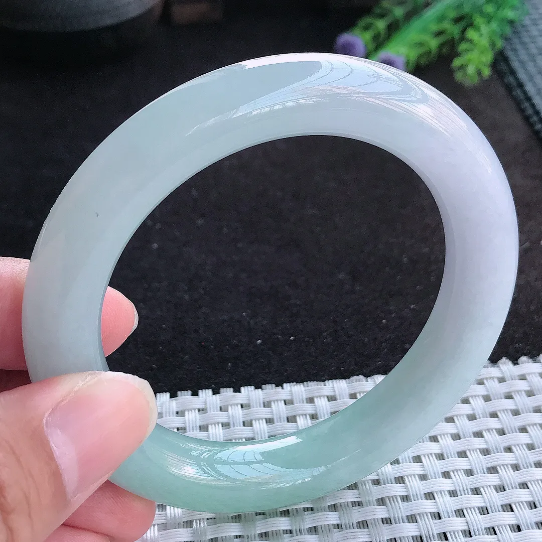 自然光56/11.9/11.2老坑秀气冰润天空蓝圆条手镯天然翡翠玉镯百搭女款