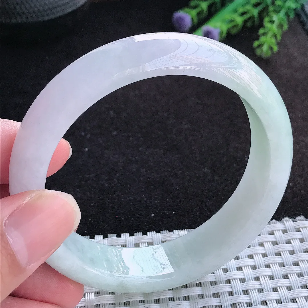 自然光57.5/15/8.5老坑秀气冰润宽边手镯天然翡翠玉镯百搭女款
