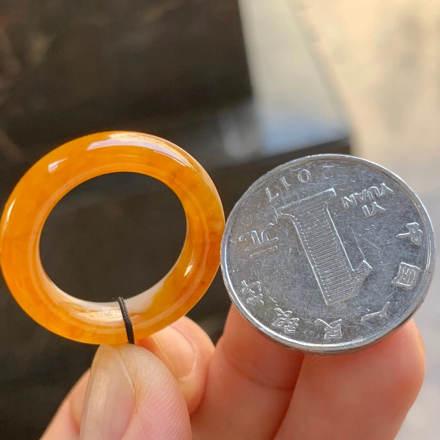 黄翡指环 颜色艳丽漂亮
