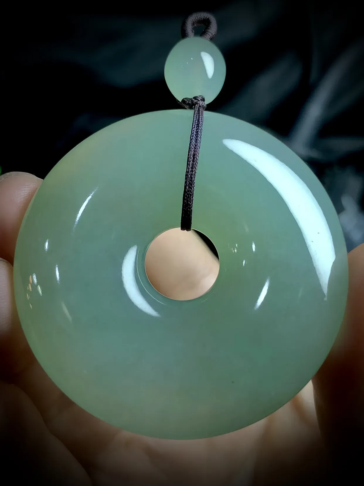 大平安扣子，54.5-11.5mm，种水不错，料子好