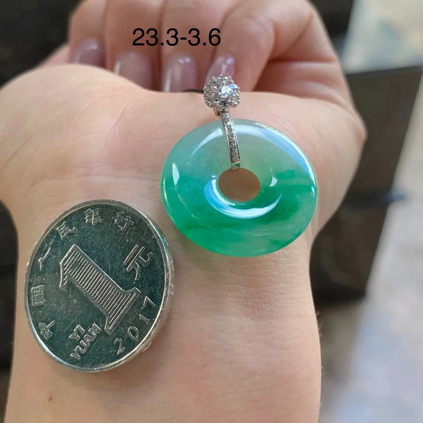 浓绿甜甜圈
性价比哦，实物漂亮～