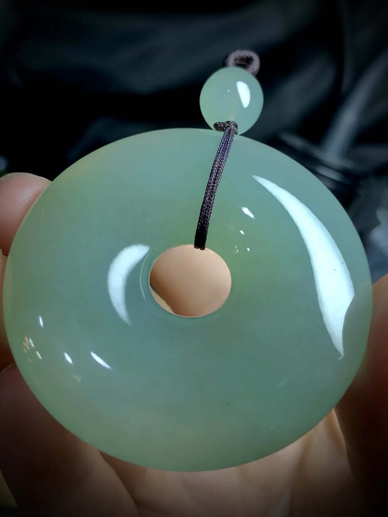 大平安扣子，54.5-11.5mm，种水不错，料子好