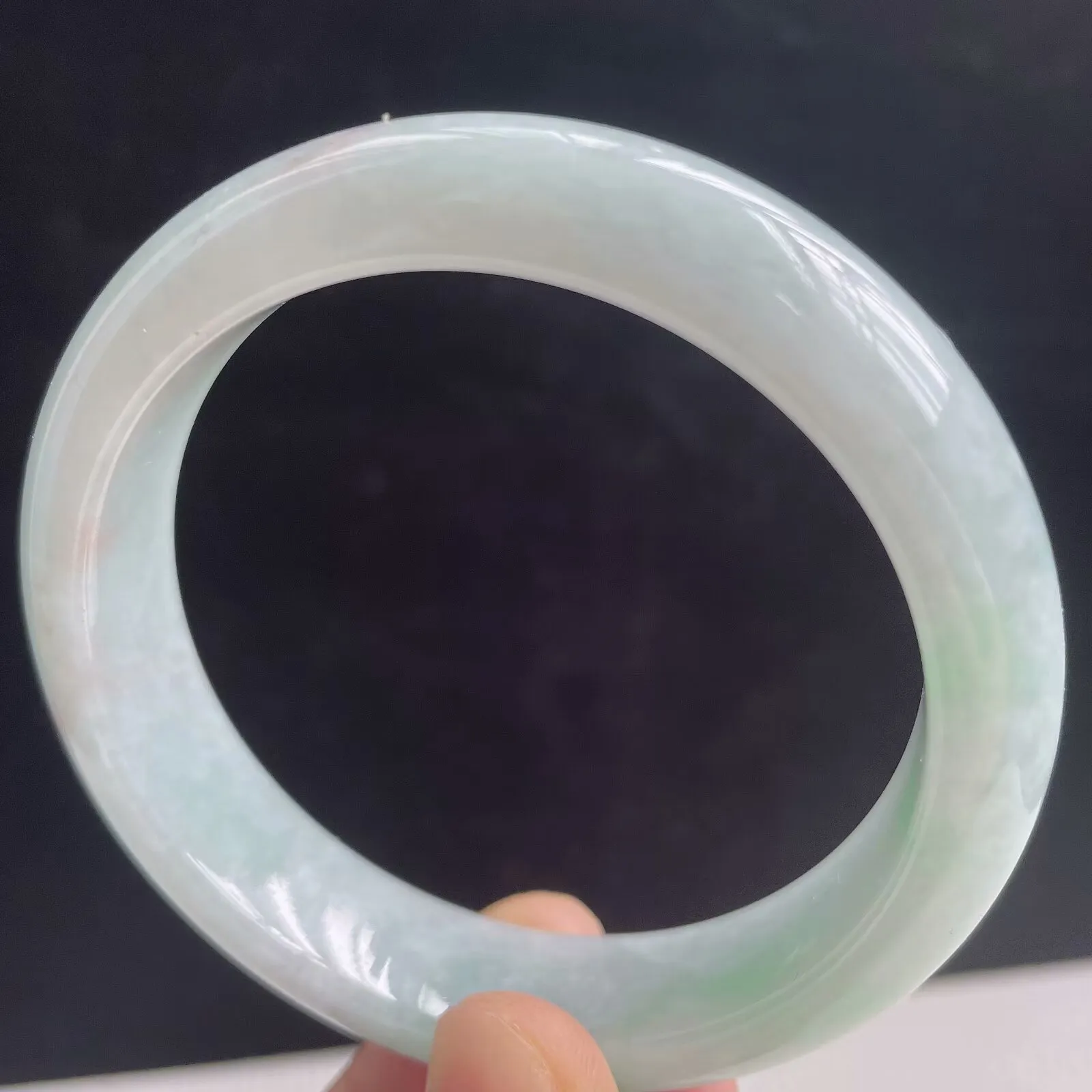53圈有种有色天然翡翠A货玉手镯好种水浅绿水润手镯47.13 g