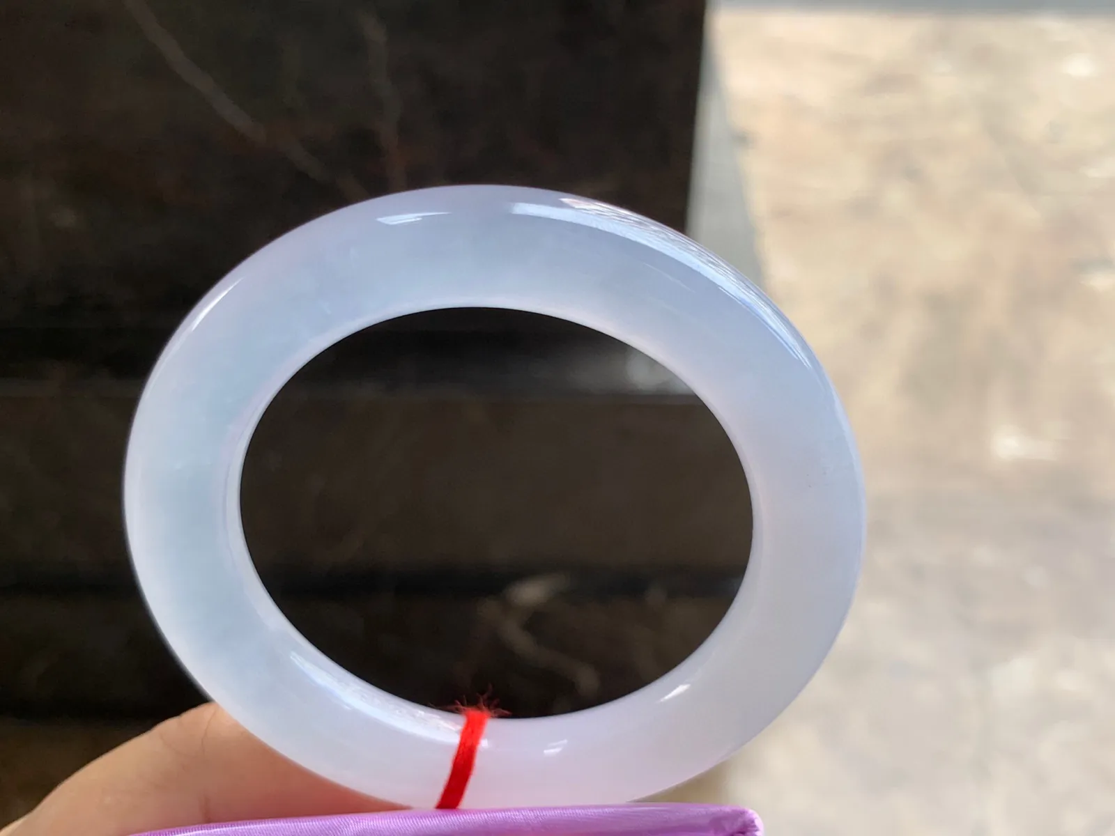 55-11mm
白冰圆条手镯 纯纯的 白净透亮