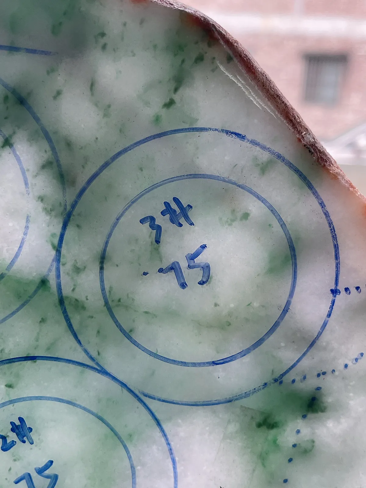 翡翠板料，⭕️正圈最大做59，圆条最大做55