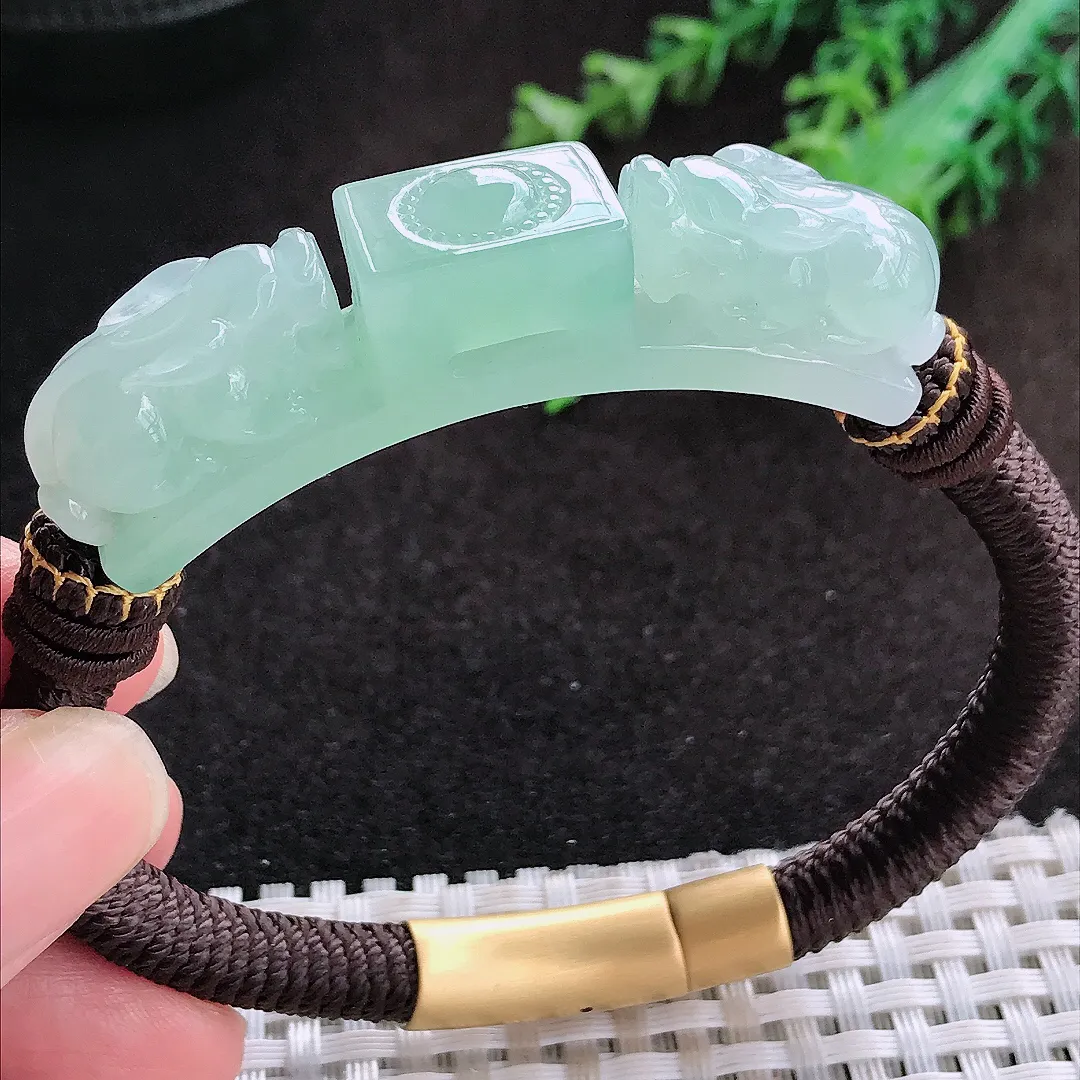 自然光55.5/11.8/12.6老坑冰胶果冻冰晴绿招财貔貅手牌手链