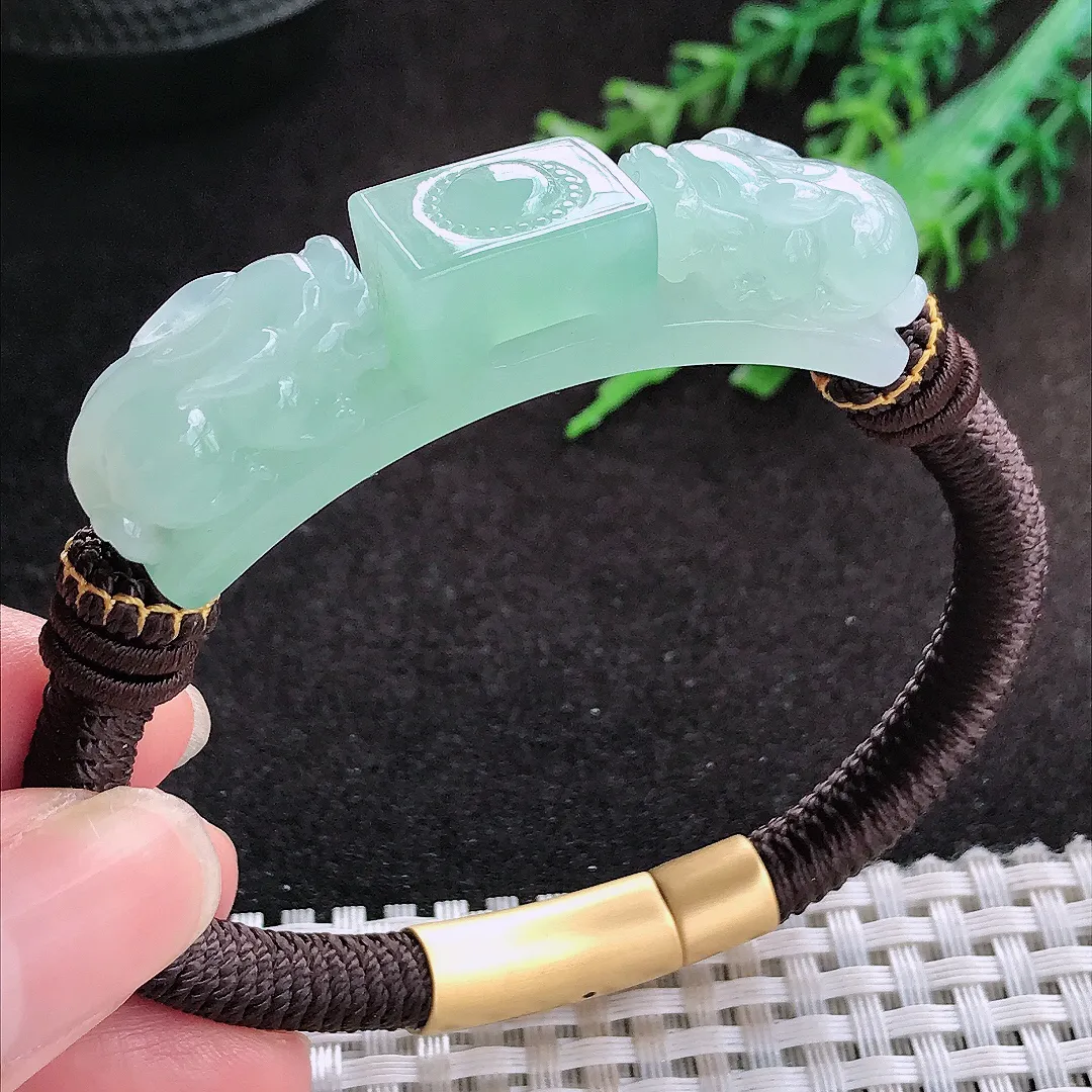 自然光55.5/11.8/12.6老坑冰胶果冻冰晴绿招财貔貅手牌手链