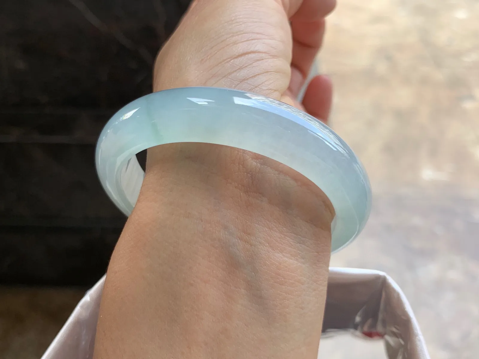 57-13-8mm
冰种手镯 冰透莹润  水润 清爽