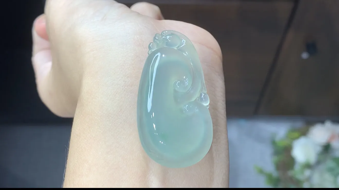 冰晴水如意，种老起胶，底子细腻，干净整洁，卡44.6-23.7-6.5