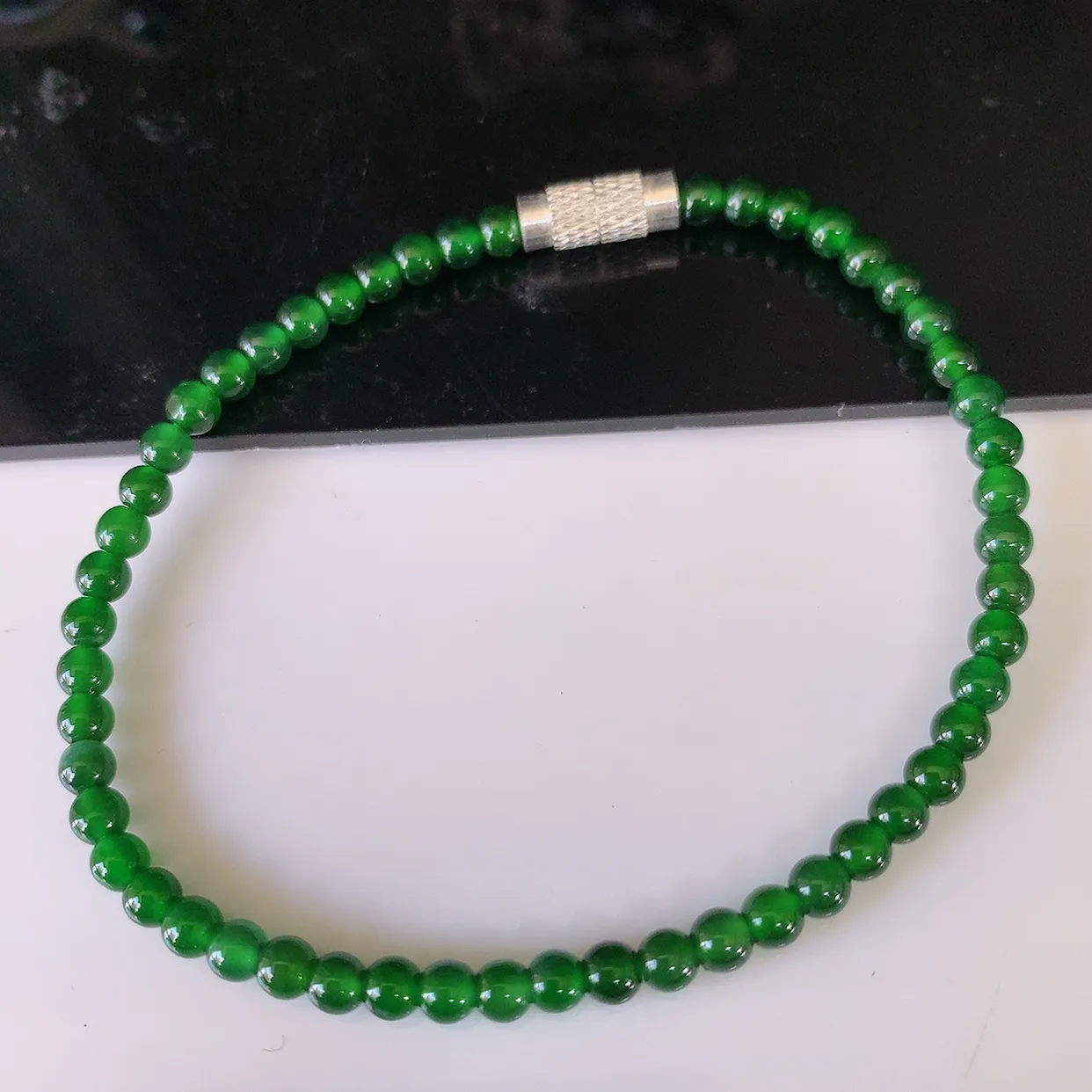 自然光实拍，冰种满绿翡翠手串手链，种老水足，冰清玉润   颜色漂亮  #81.6取一尺寸3