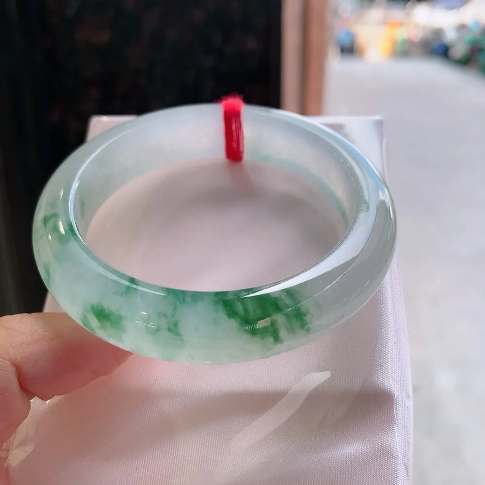 正圈冰玻绿花 无瑕 尺寸:56.5/13.2/8.9 花美 种水好️️