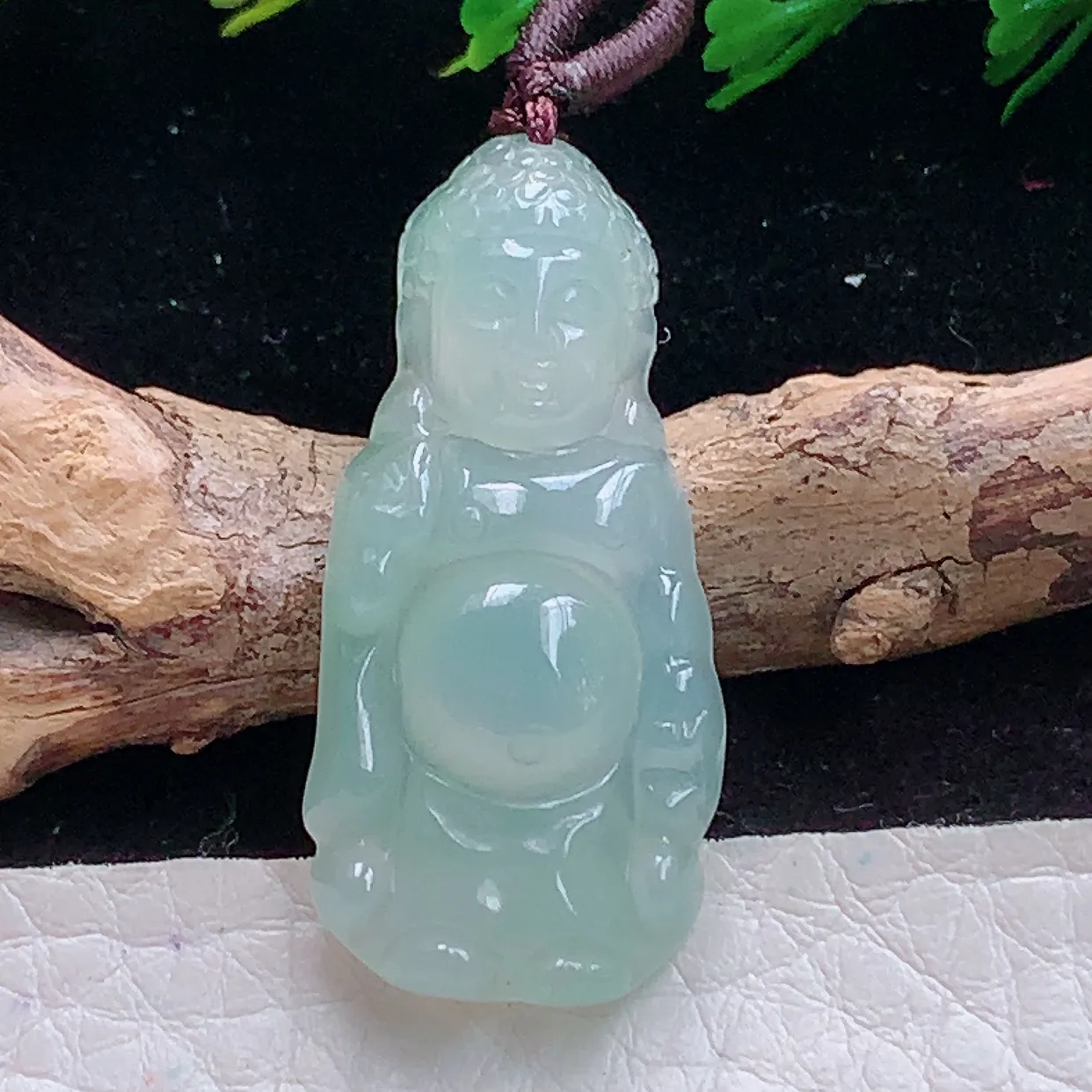 axm实拍34*15.5*5.7缅甸翡翠A货精雕冰晴宝宝佛玉吊坠 玉挂件