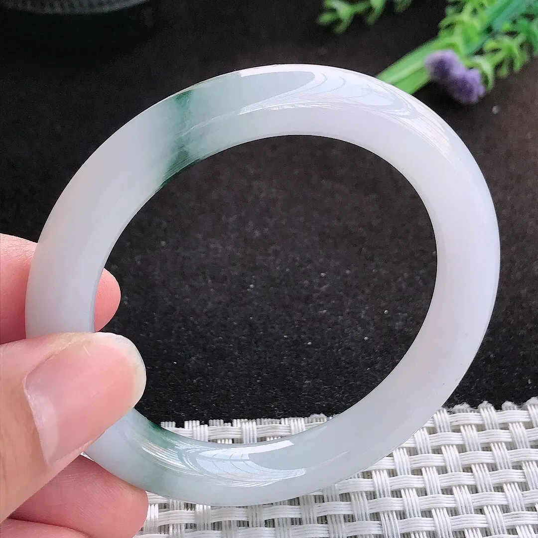 自然光52.5/9.5老坑精美冰润飘花圆条手镯缅甸翡翠宽边玉镯手环
