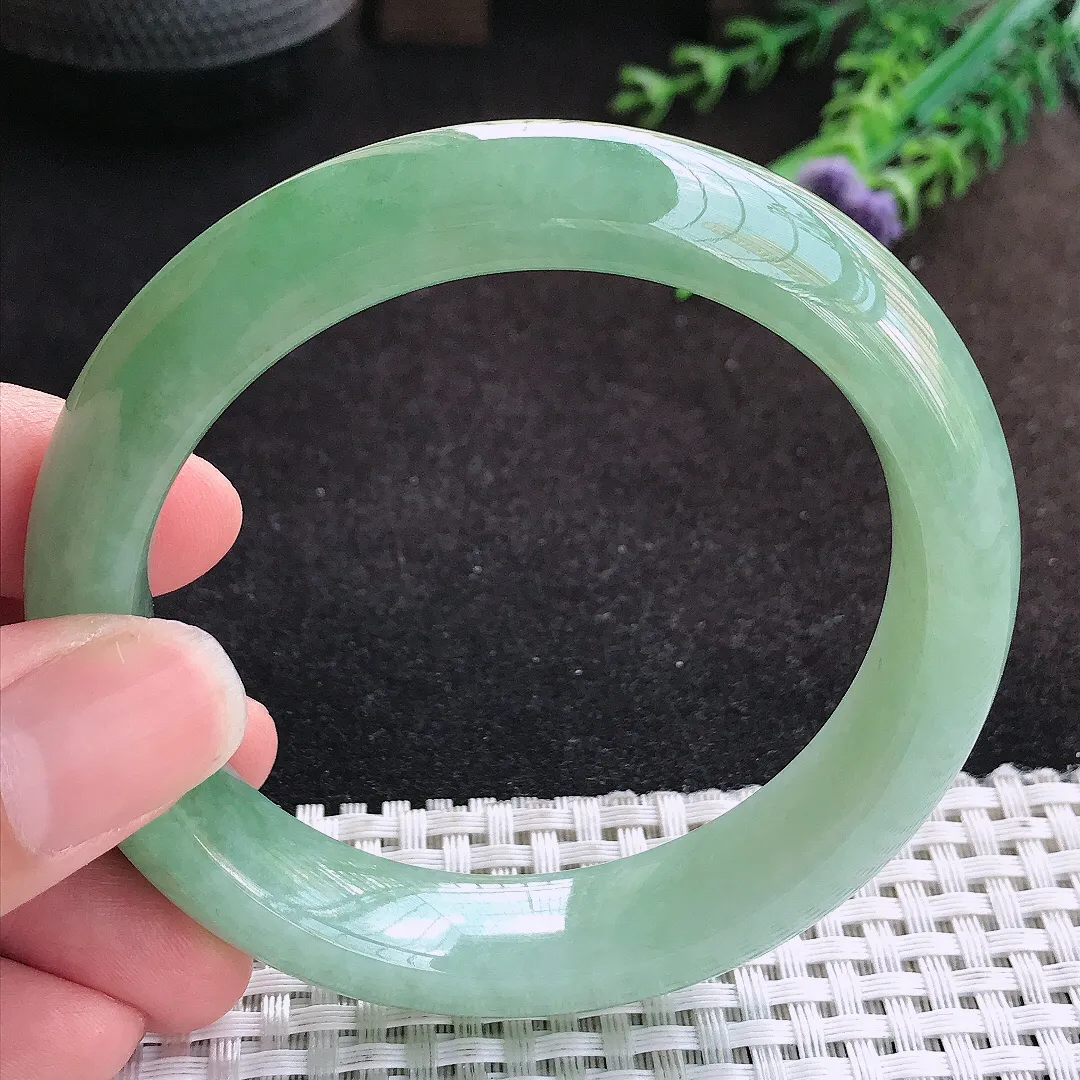 自然光58.5/13.5/9.4老坑精美冰润满绿手镯缅甸翡翠宽边玉镯手环