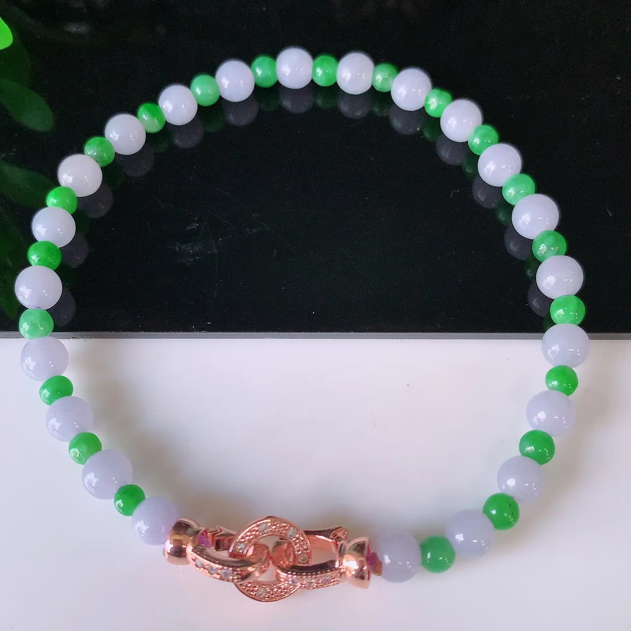 自然光实拍，冰润双彩合一翡翠手串手链，种老水足，冰清玉润  颜色漂亮  #001.1取一尺寸5mm