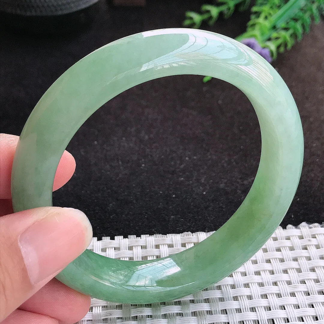 自然光58.5/13.5/9.4老坑精美冰润满绿手镯缅甸翡翠宽边玉镯手环