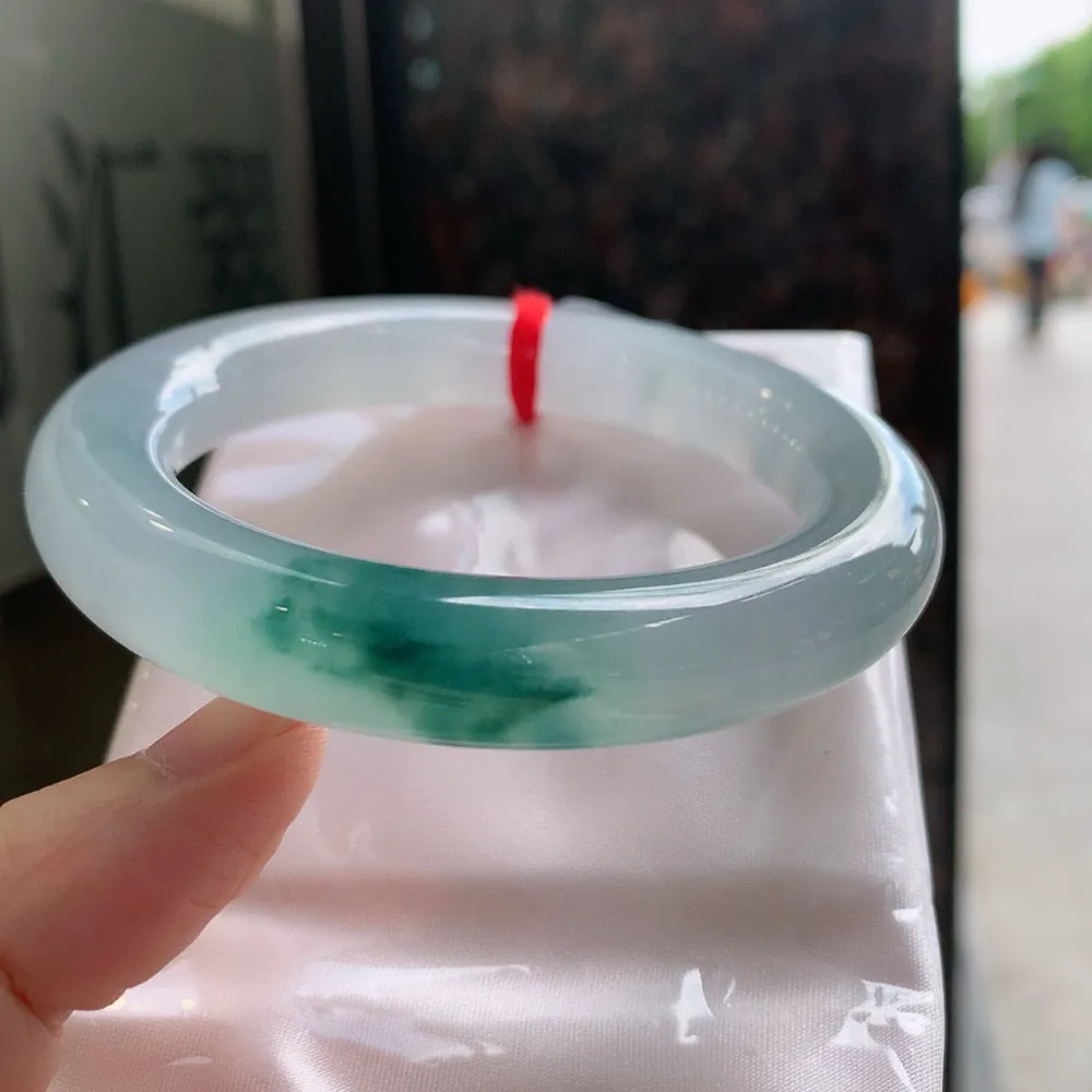 圆条高冰飘花 无瑕 尺寸:56.5/11.9 花美 🥰🥰