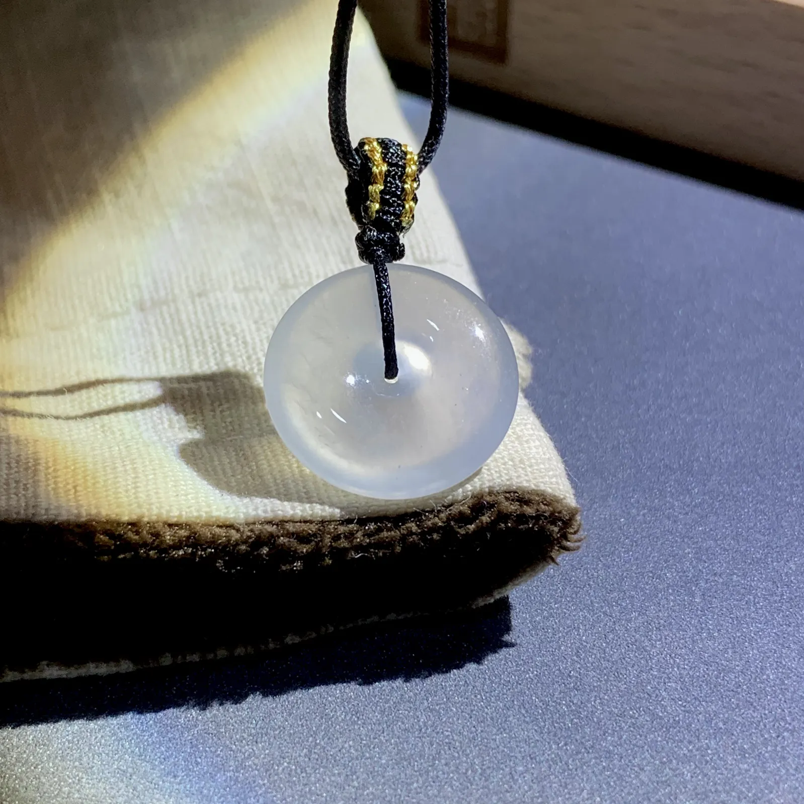 白冰小平安扣，17.5-4.8mm，