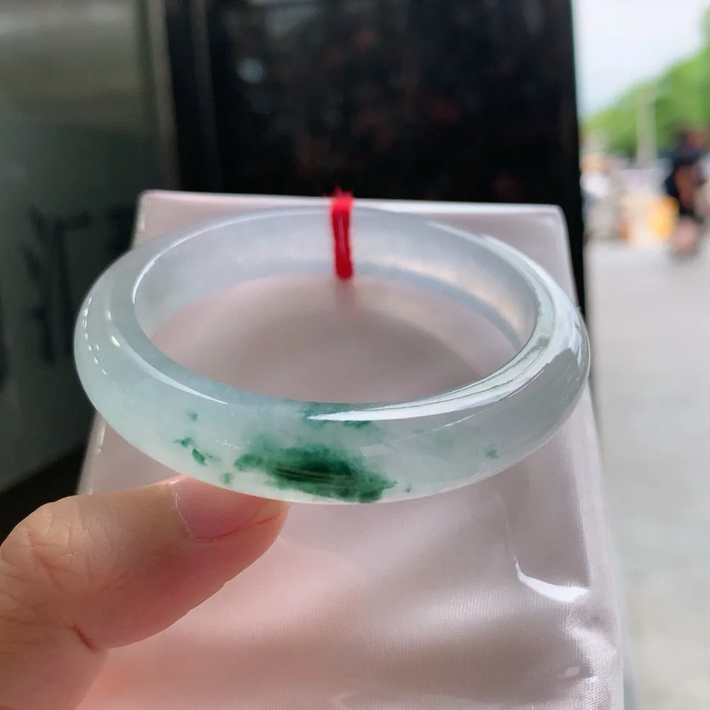 正圈冰玻飘花 无瑕 尺寸:53.1/11.8/8.4 花美🥰🥰