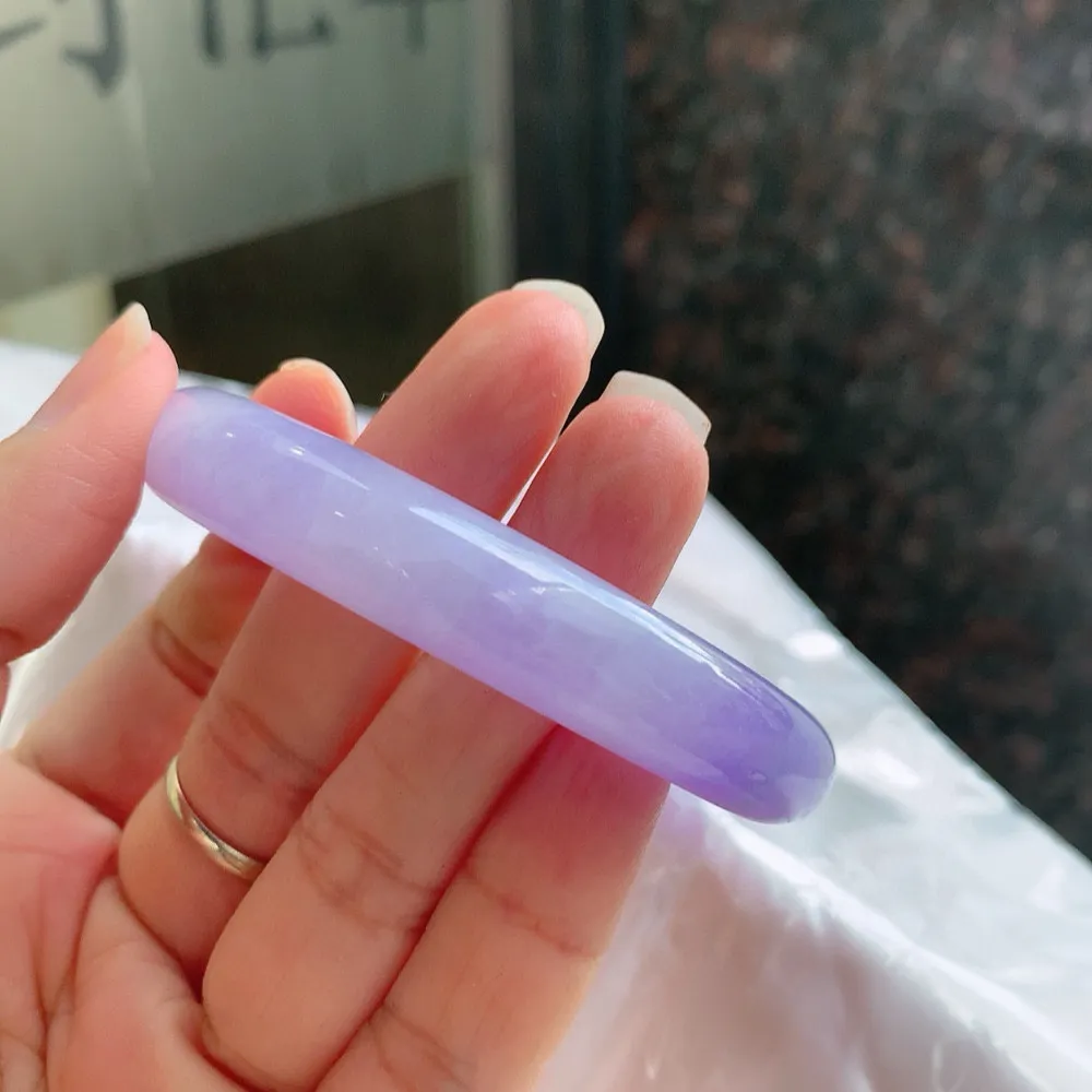 圆条满色紫罗兰 稍石纹 尺寸:53.4/11.4/10.6 色很好