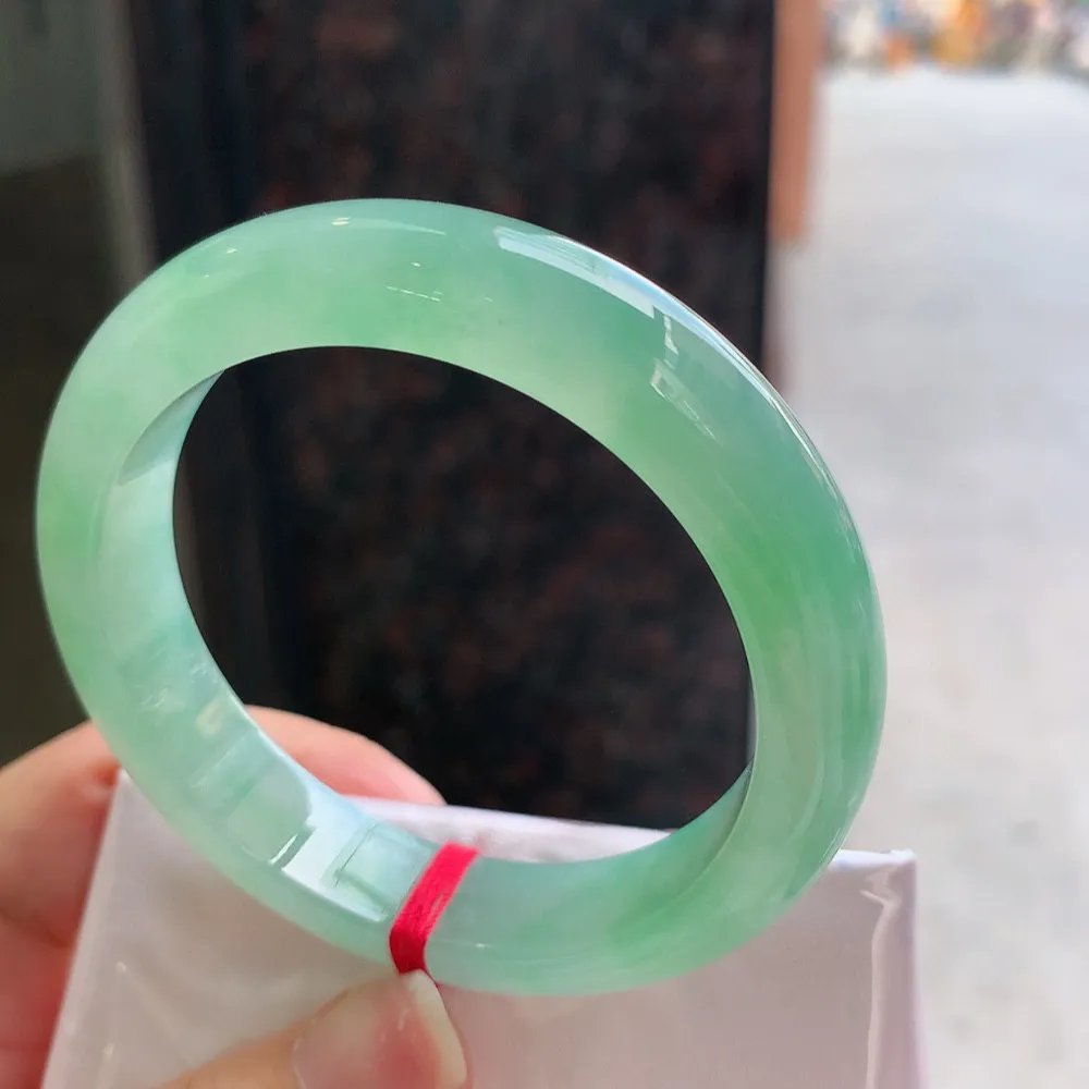 正圈高冰绿 内圈微棉线 尺寸:52.2/12.3/8.7 种色兼备