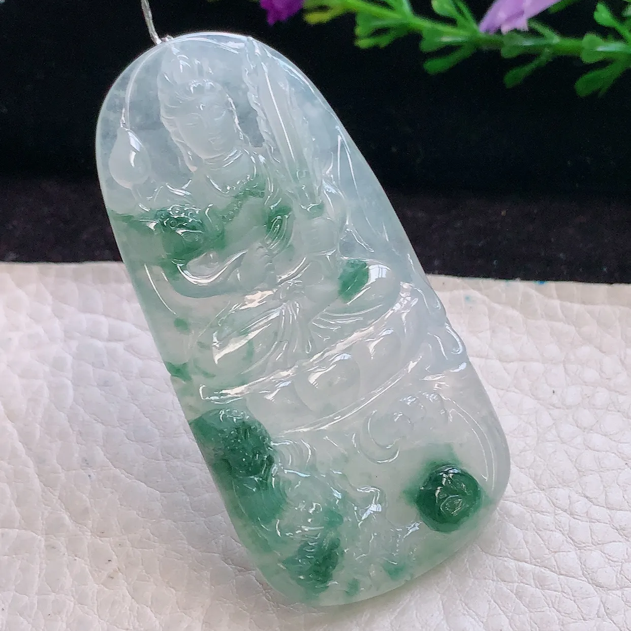 qxm实拍63*31.8*5.8缅甸翡翠冰飘花虚空藏菩萨吊坠御龙观音