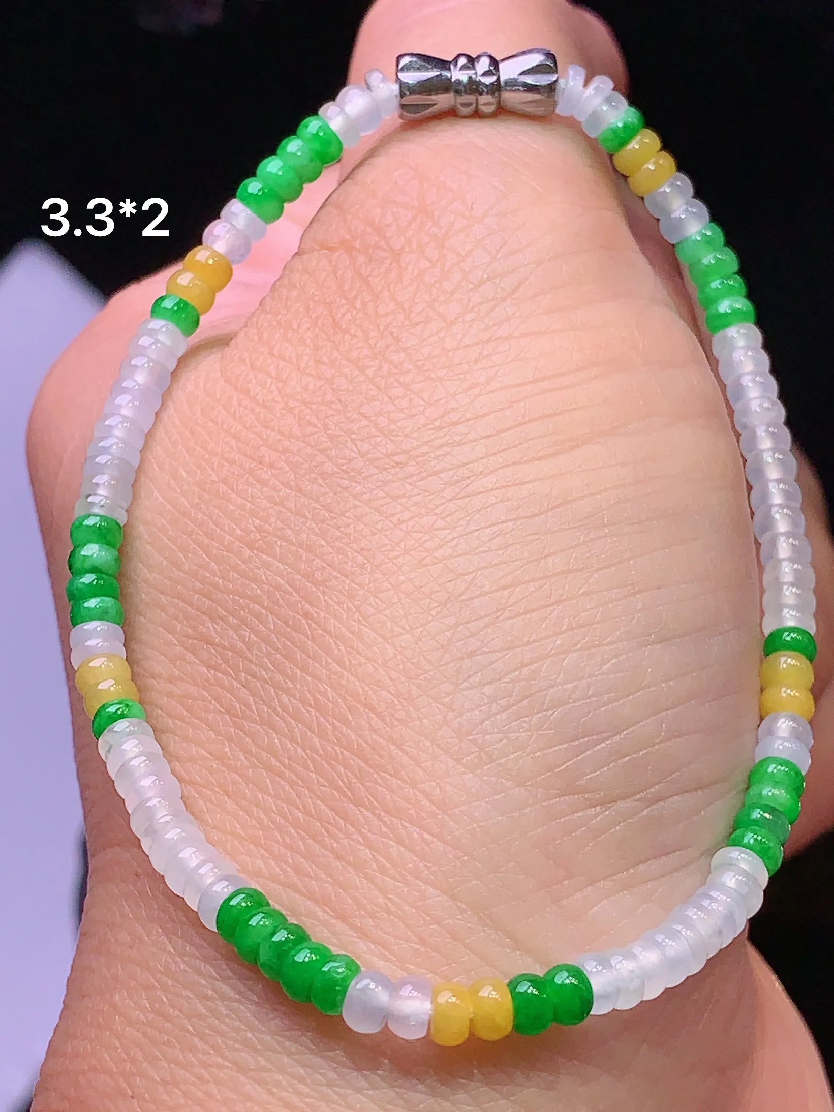 多彩算盘珠手链 玉质细腻 色泽艳丽  整体尺寸3.3*2