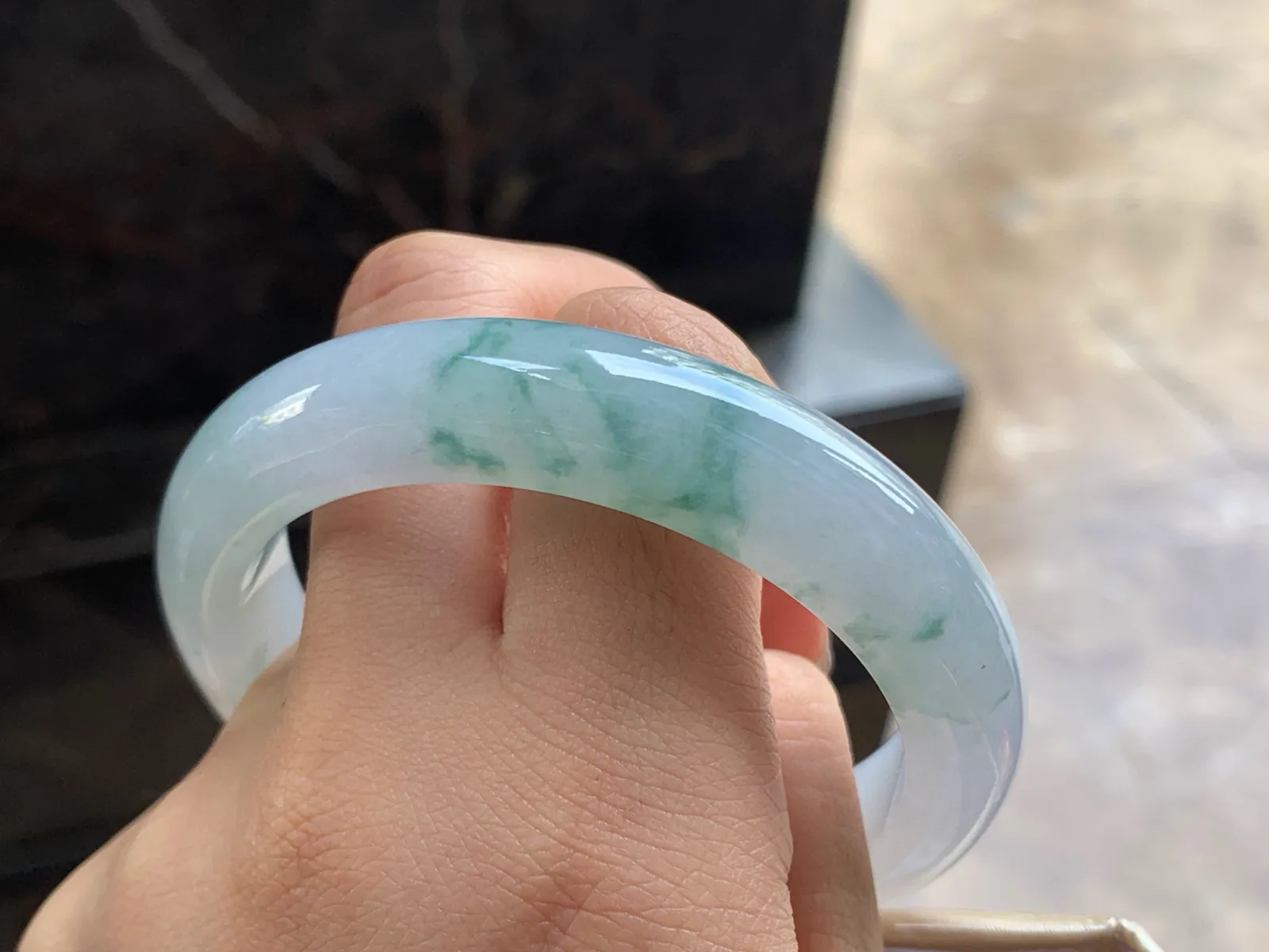 57-12.6-9.5

蓝花手镯^_^飘花灵韵 清新