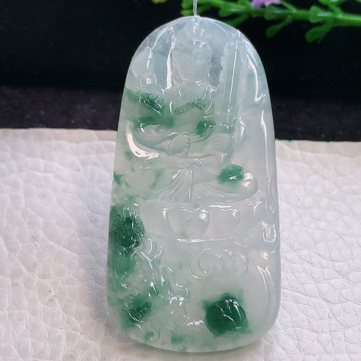 qxm实拍63*31.8*5.8缅甸翡翠冰飘花虚空藏菩萨吊坠御龙观音