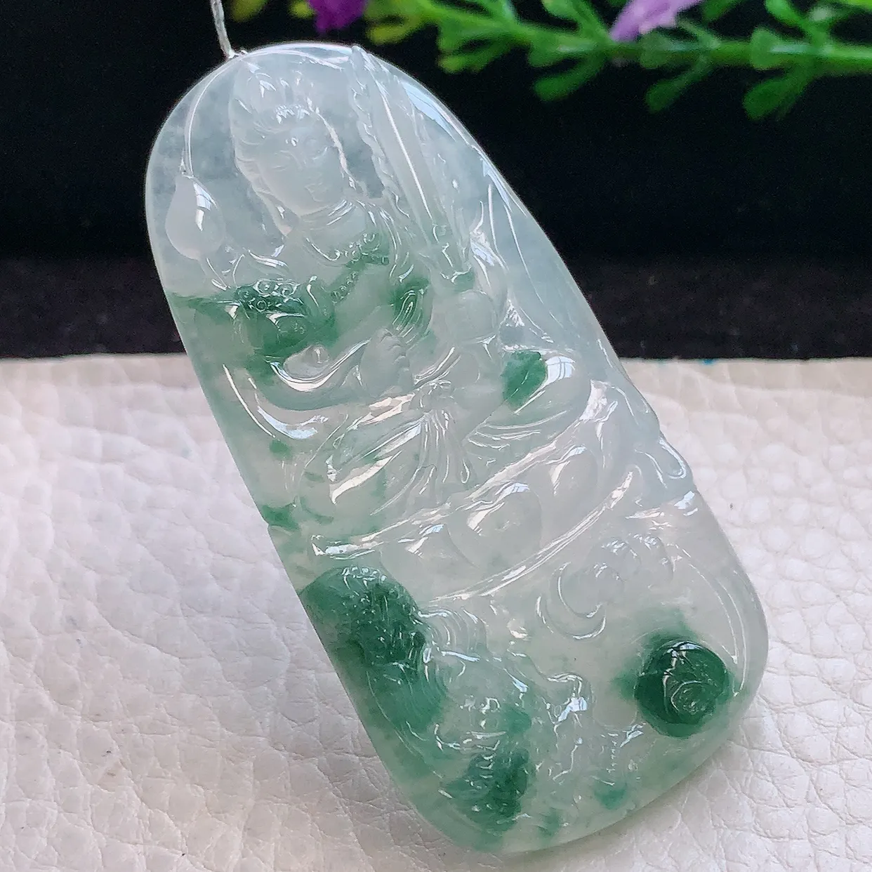 qxm实拍63*31.8*5.8缅甸翡翠冰飘花虚空藏菩萨吊坠御龙观音