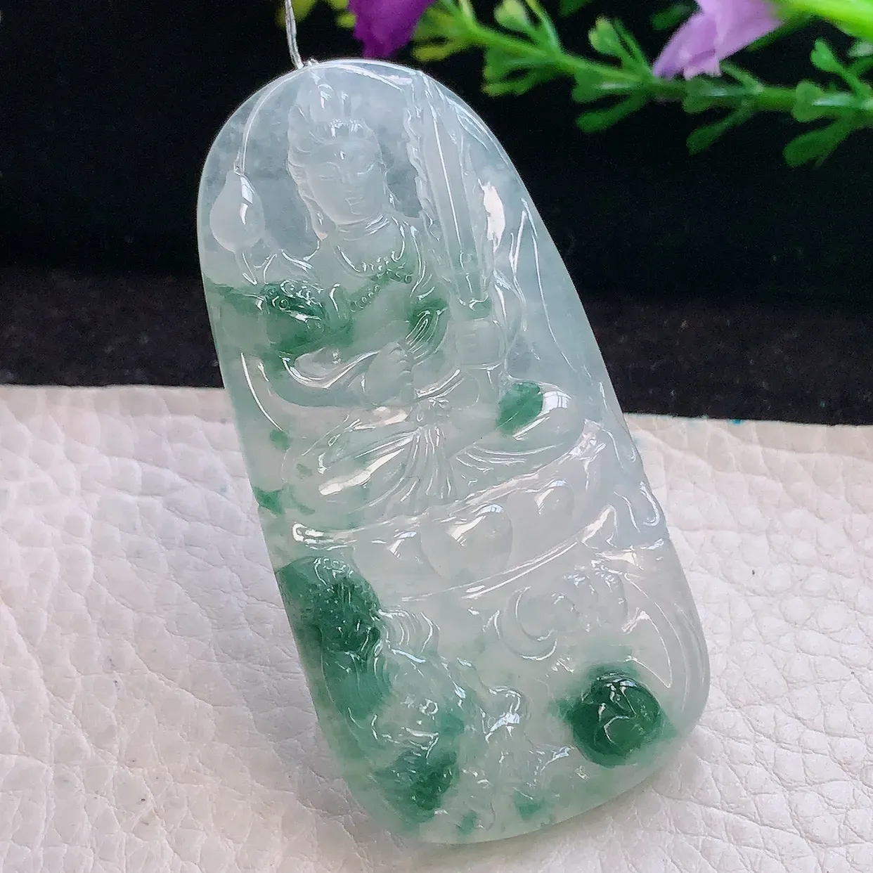 qxm实拍63*31.8*5.8缅甸翡翠冰飘花虚空藏菩萨吊坠御龙观音