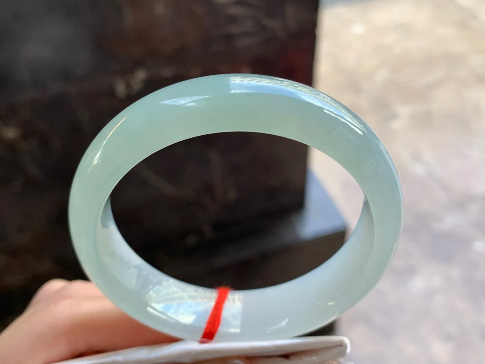 59-15.7-8

冰种宽版手镯^_^水润  清新