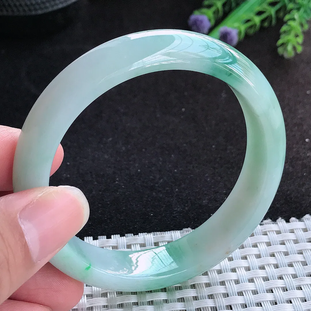 自然光57/13.5/8老坑冰润水灵飘花手镯宽边翡翠玉镯手环