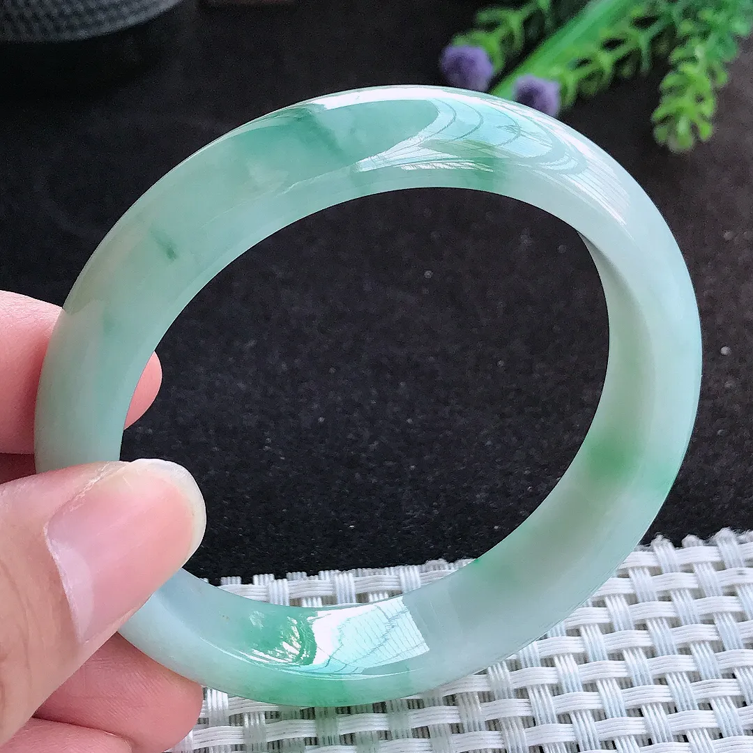 自然光57/13.5/8老坑冰润水灵飘花手镯宽边翡翠玉镯手环