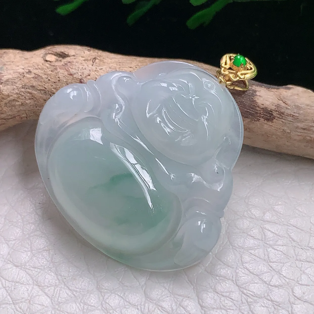 zzx实拍28.8*31.8*5.8缅甸翡翠精雕飘花佛公 开心佛玉吊坠 玉挂件