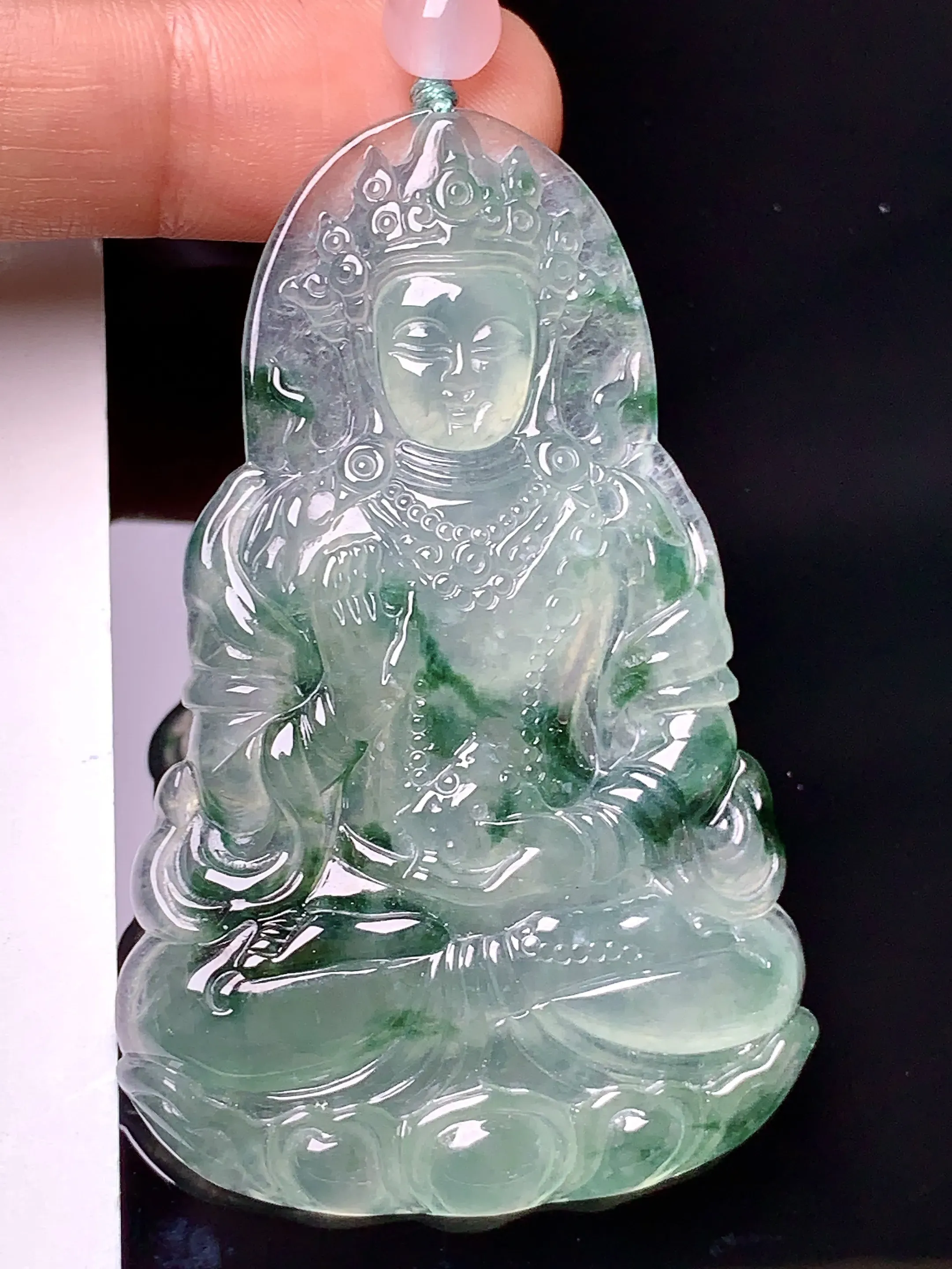 冰种度母吊坠 玉质细腻 色泽艳丽  整体尺寸58.8*38*5.3