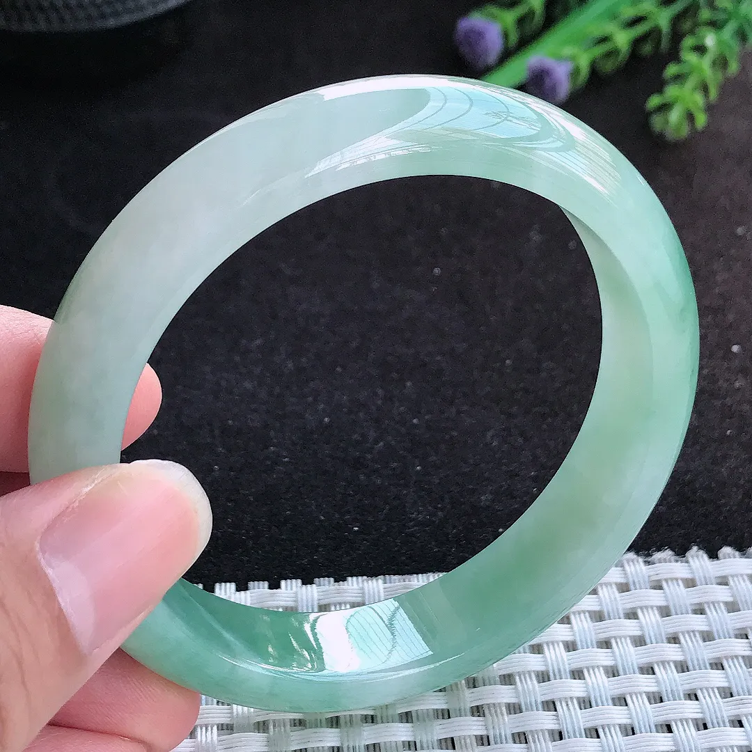 自然光58/13.2/8老坑冰润起胶飘花手镯宽边翡翠玉镯手环