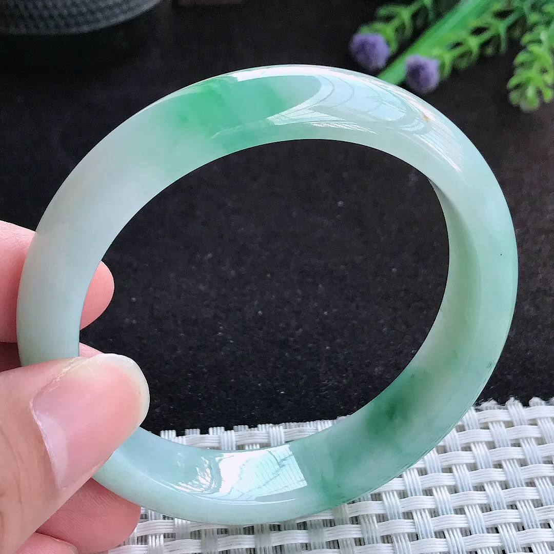 自然光57/13.5/8老坑冰润水灵飘花手镯宽边翡翠玉镯手环