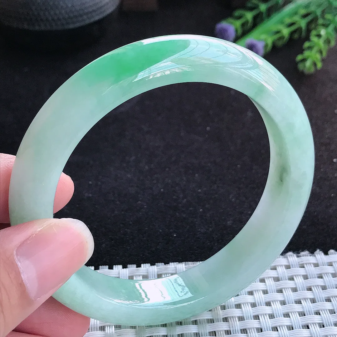 自然光59.5/13/9老坑冰润水灵飘绿手镯宽边翡翠玉镯手环