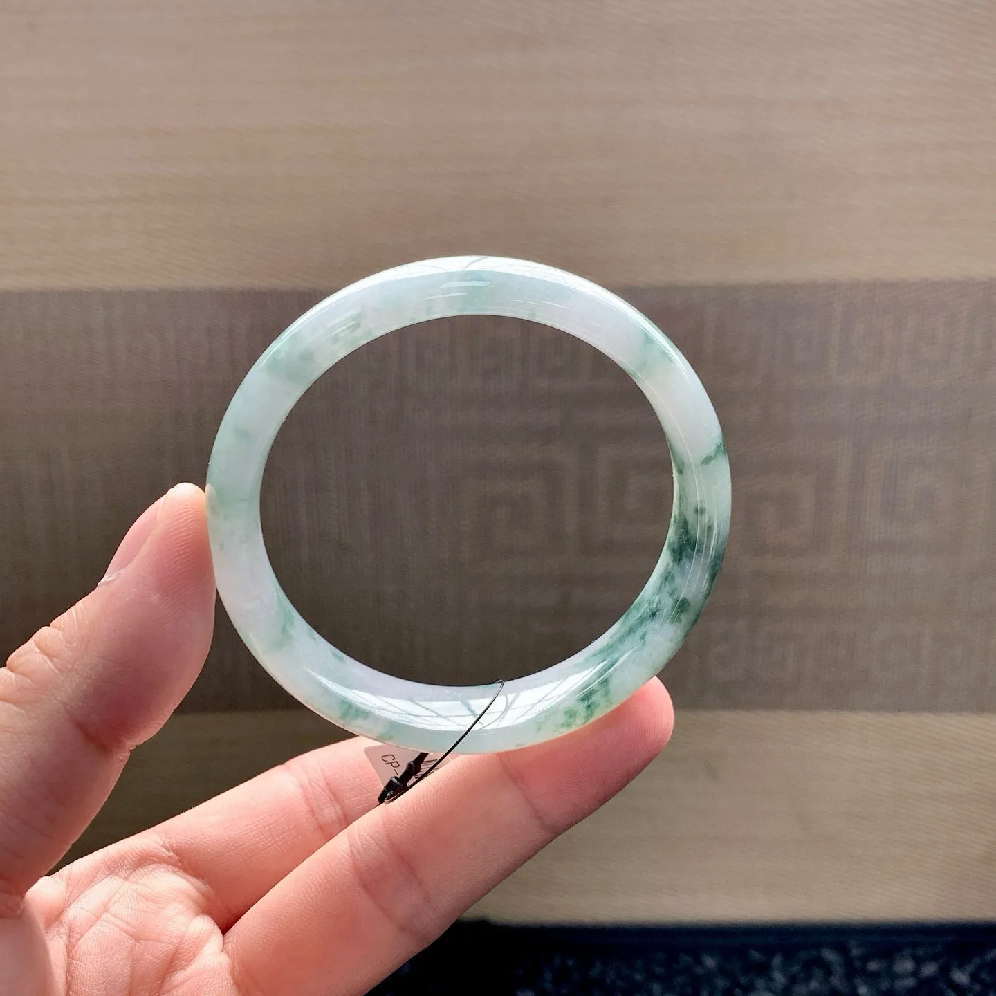 飘花手镯
尺寸：58-14-7