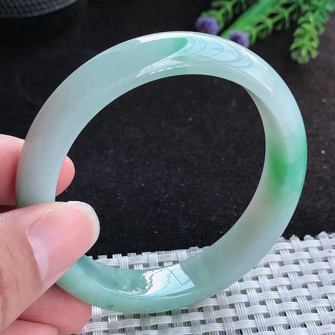 自然光57/13.5/8老坑冰润水灵飘花手镯宽边翡翠玉镯手环