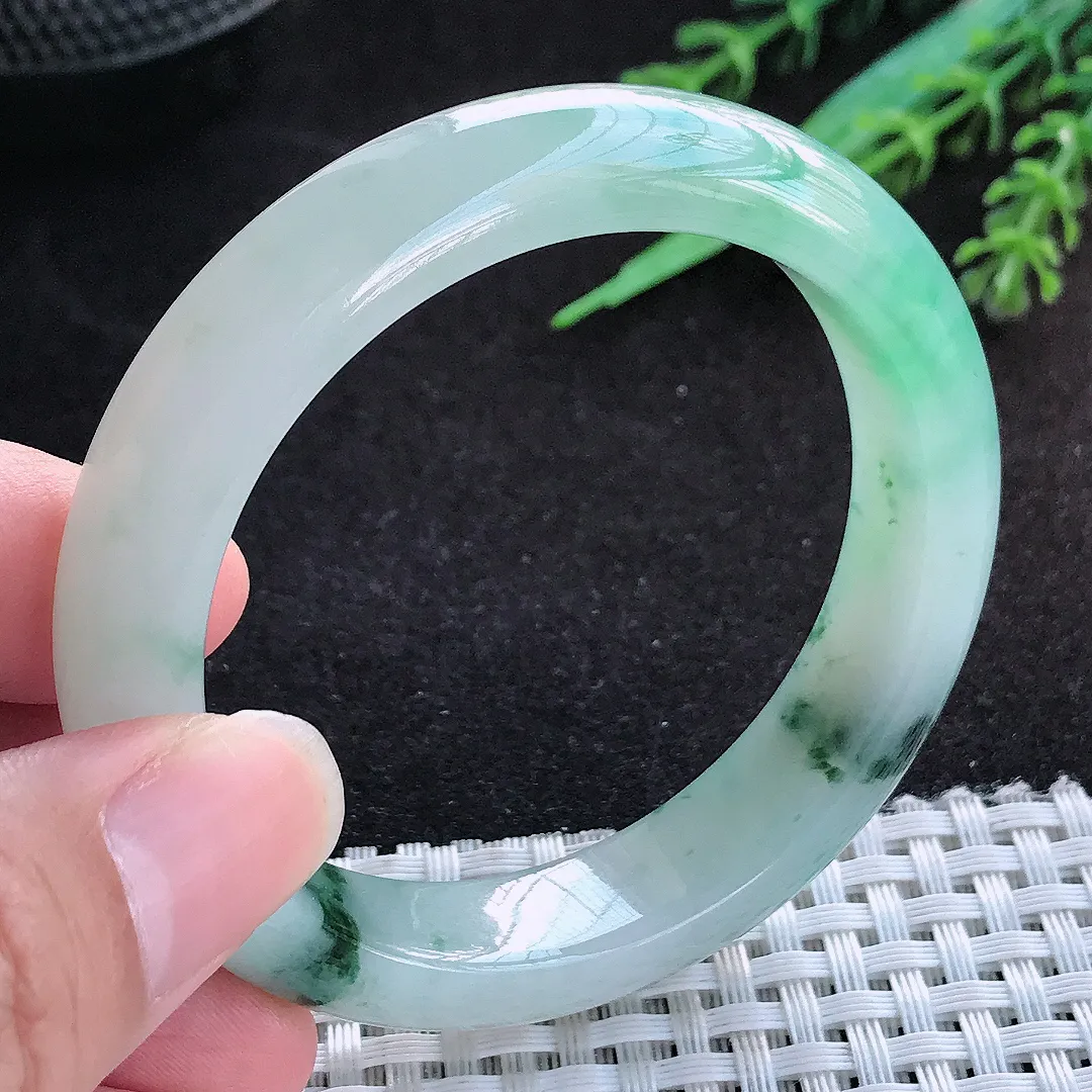 自然光52/12.3/8.2老坑冰胶果冻飘绿手镯宽边翡翠玉镯手环
