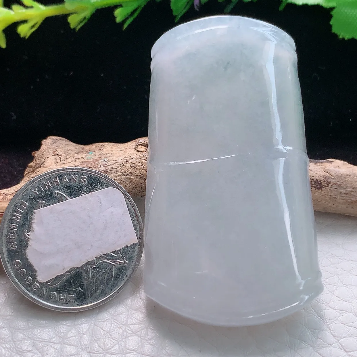 zzx实拍54.2*30.8*7.2缅甸翡翠精雕冰纯胸有成竹 竹节玉吊坠 玉挂件