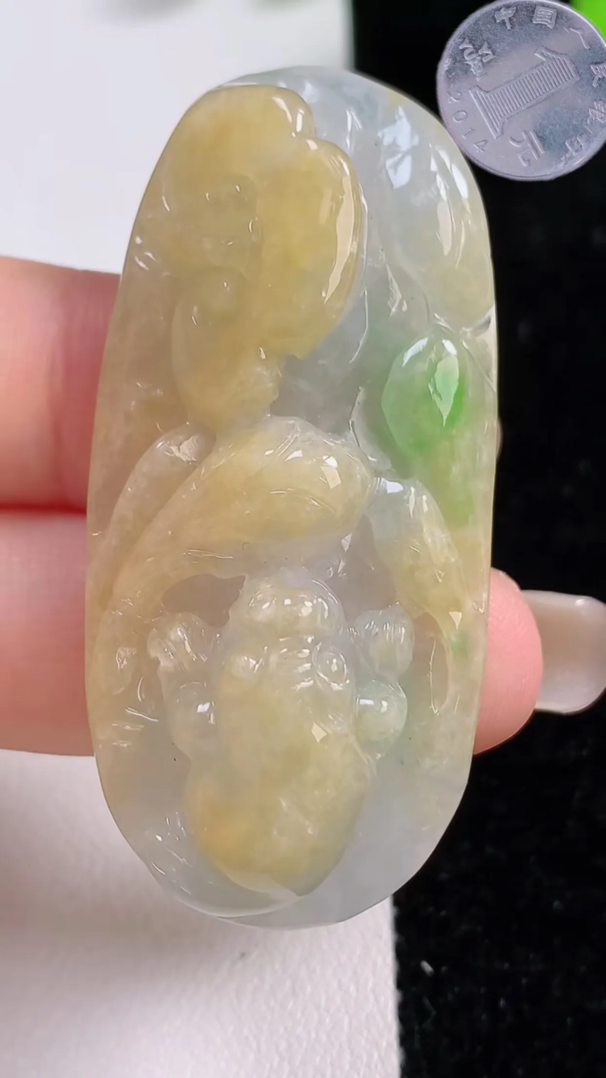 缅甸天然翡翠a货 老坑料起胶冰润  双彩黄加绿招财貔貅吊坠，尺寸52-24.5-9mm  y  17.05