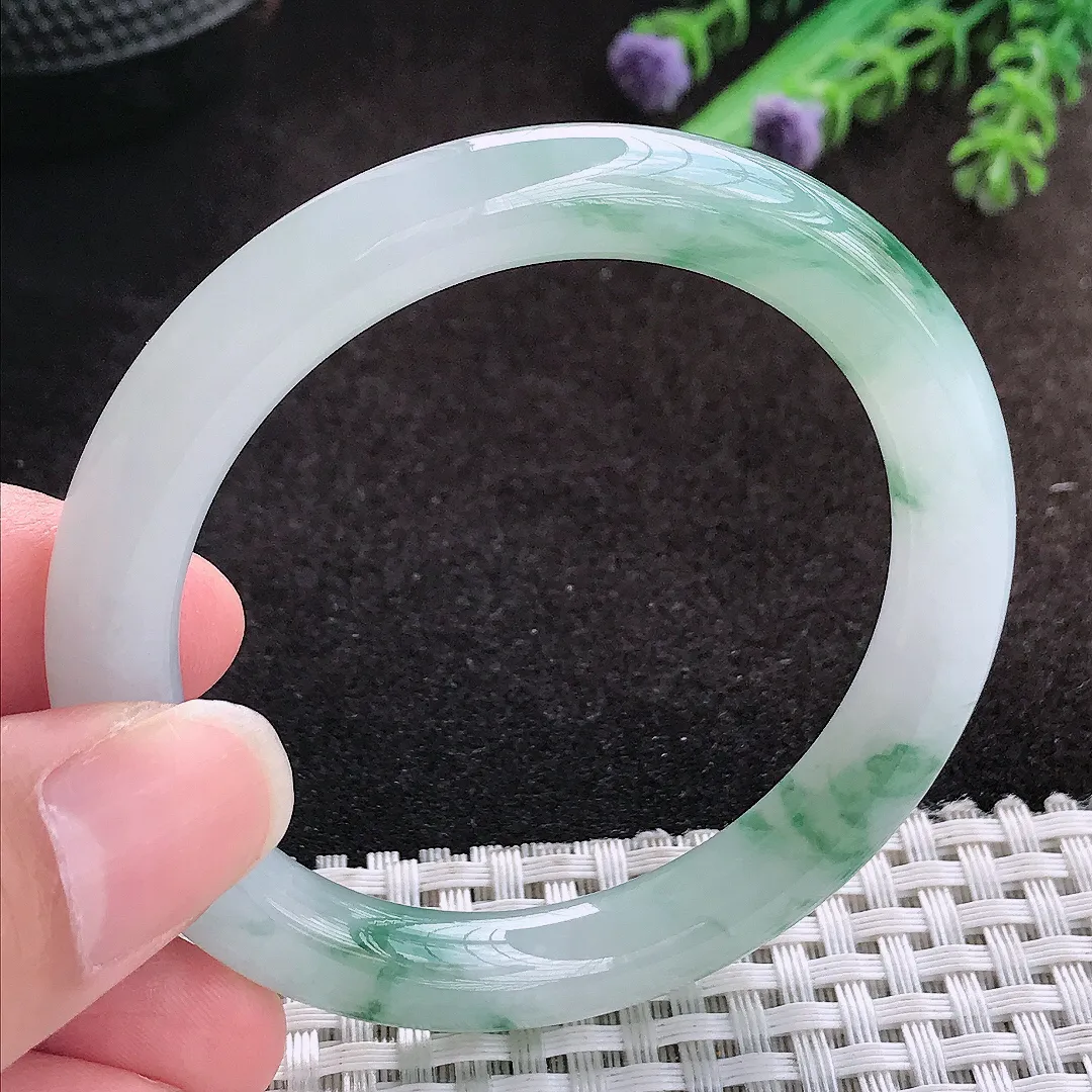 自然光51/8.6/8.7老坑冰胶水灵小圈口飘花圆条手镯宽边翡翠玉镯美人镯