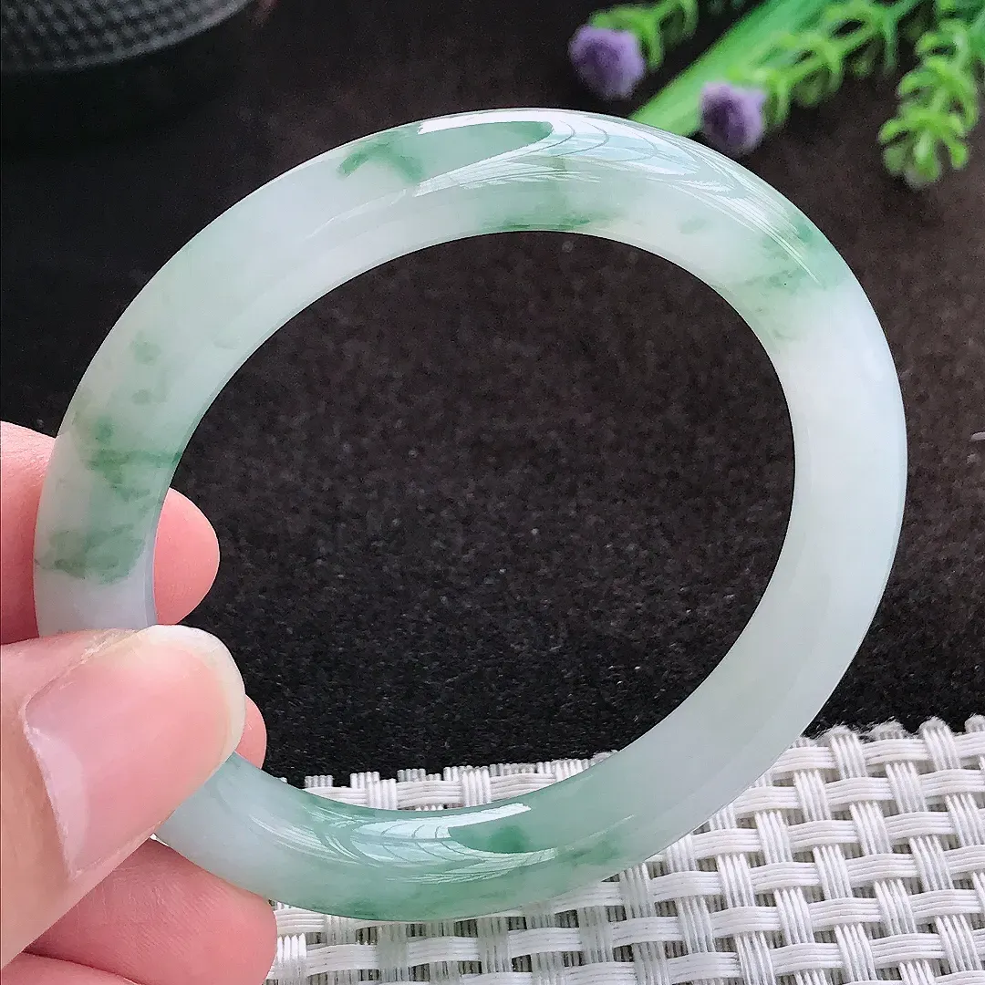 自然光51/8.6/8.7老坑冰胶水灵小圈口飘花圆条手镯宽边翡翠玉镯美人镯