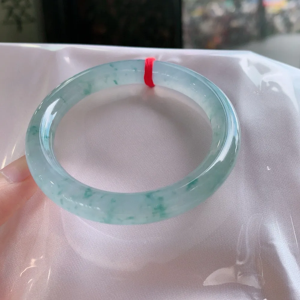 圆条冰玻飘花 无瑕 尺寸:50.5/8.3 花美 种水好️️
