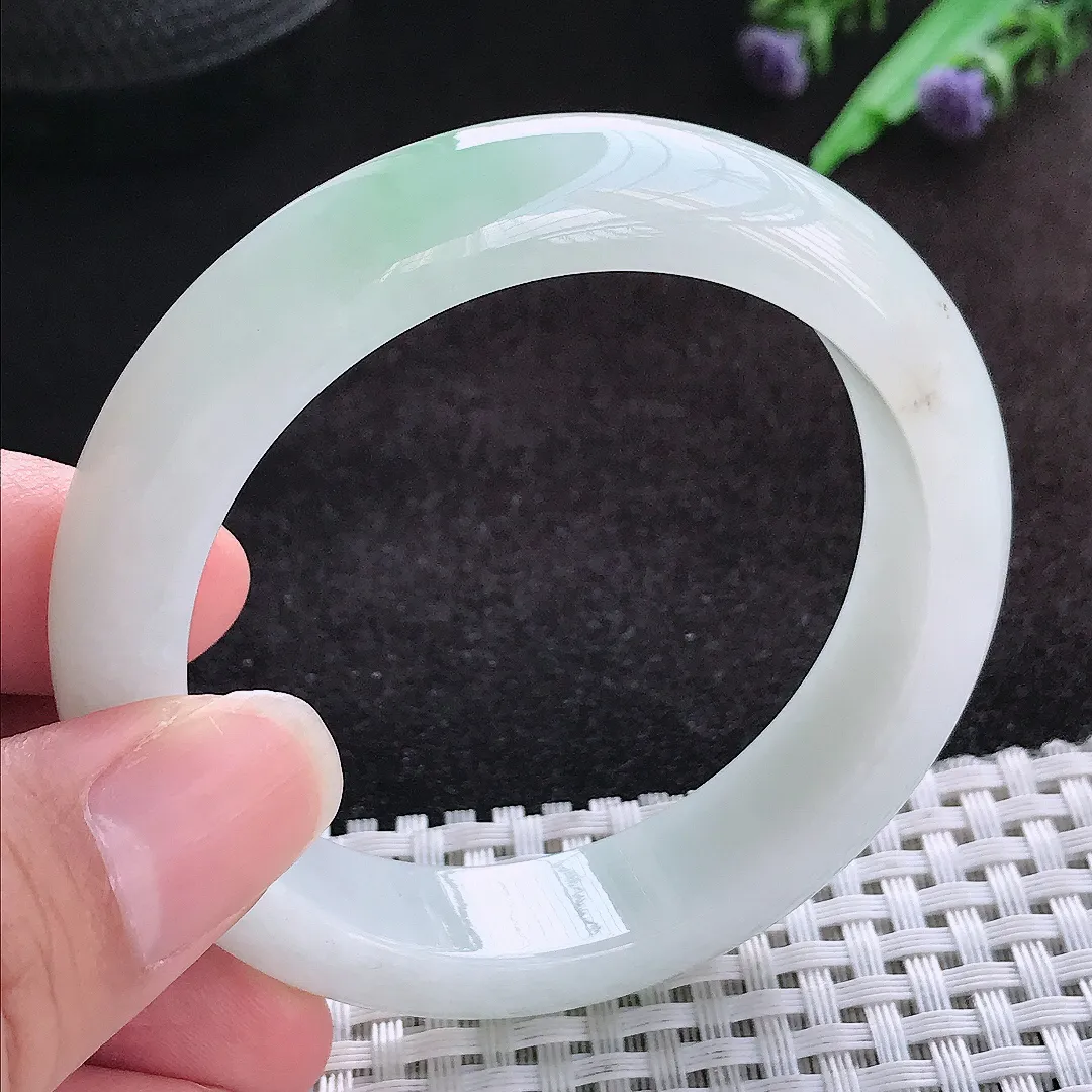 自然光53/13.2/8.3老坑秀气冰润飘花手镯宽边翡翠玉镯美人镯